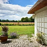 Reetdach-villa Mit Blick In - 160m² Entspannung Pur Holiday home Jersbek